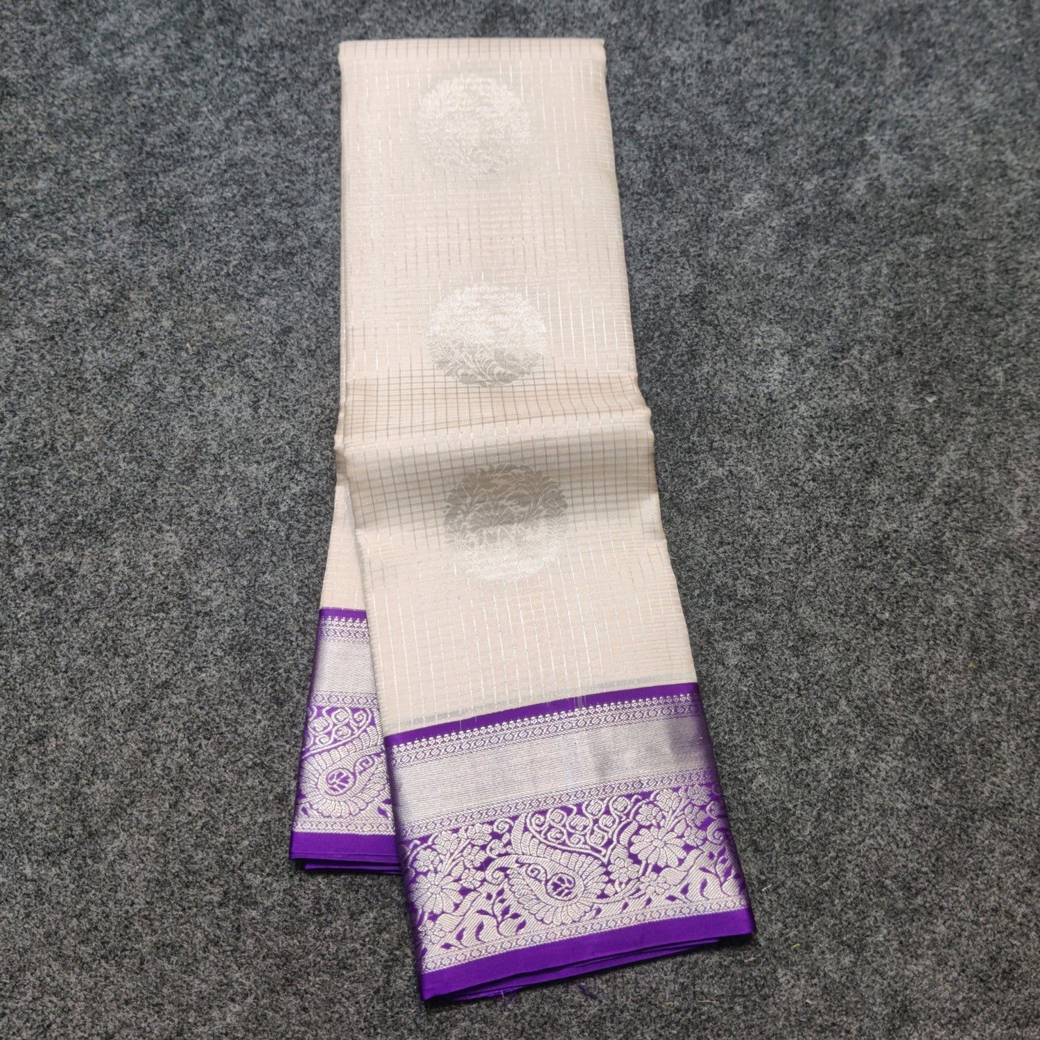 Kanchi Handloom Kuttu