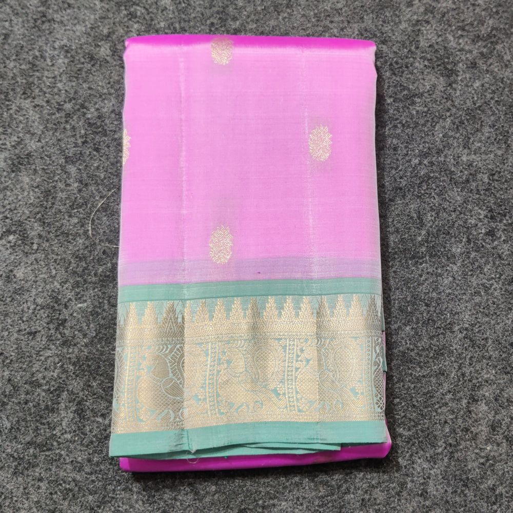 Kanchi Lightweight Pure Silk Small Border Saree – KMP338
