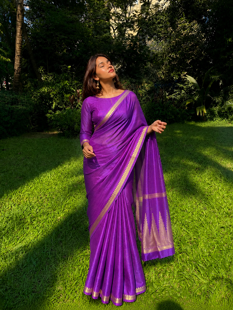 Kanchi pattu small border saree - KMP333