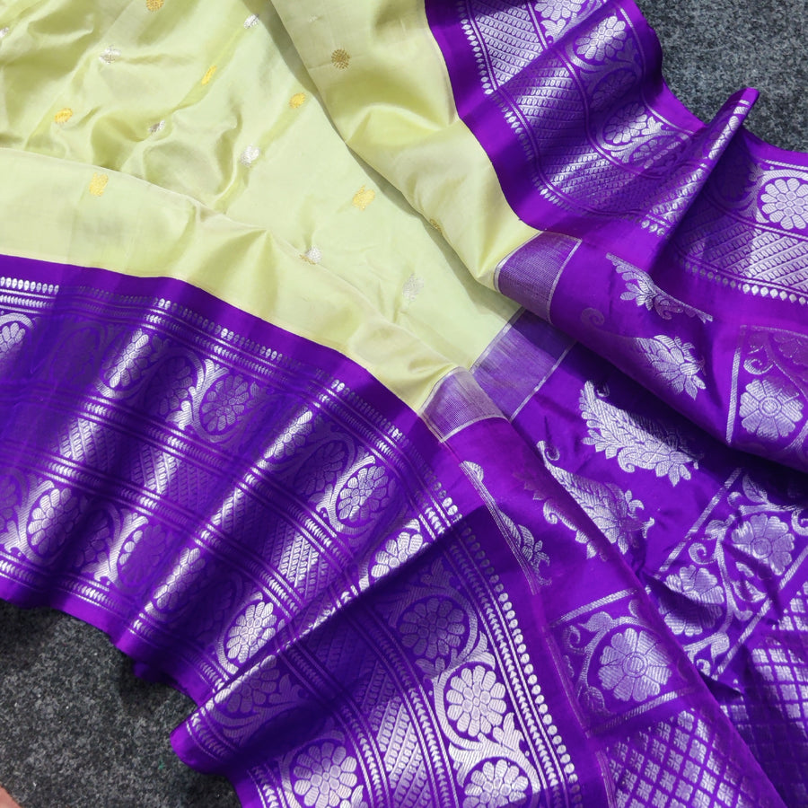 Gadwal Kuttu handloom Pure silk saree - GPS120