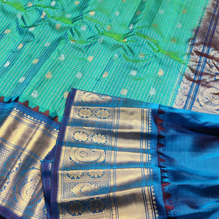 Gadwal Pure silk check Saree - GPS60