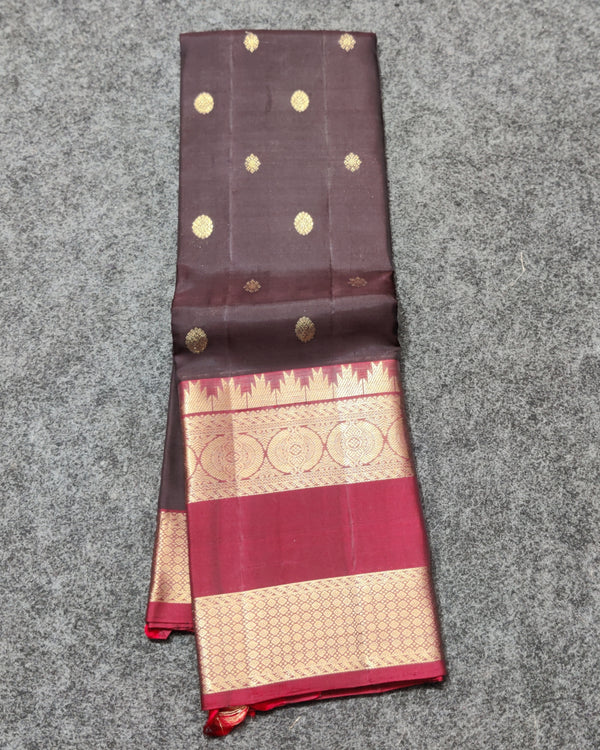 Kanchi Vintage Gap border pattu - KMP256