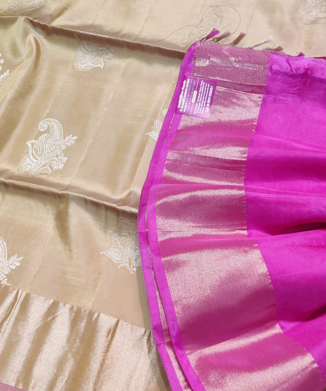 Uppada Lightweight Pattu - LWP740