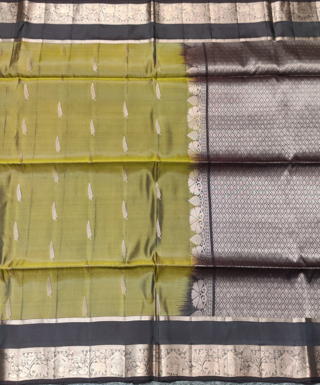 Vintage Lightweight Gap border pattu - LWP263