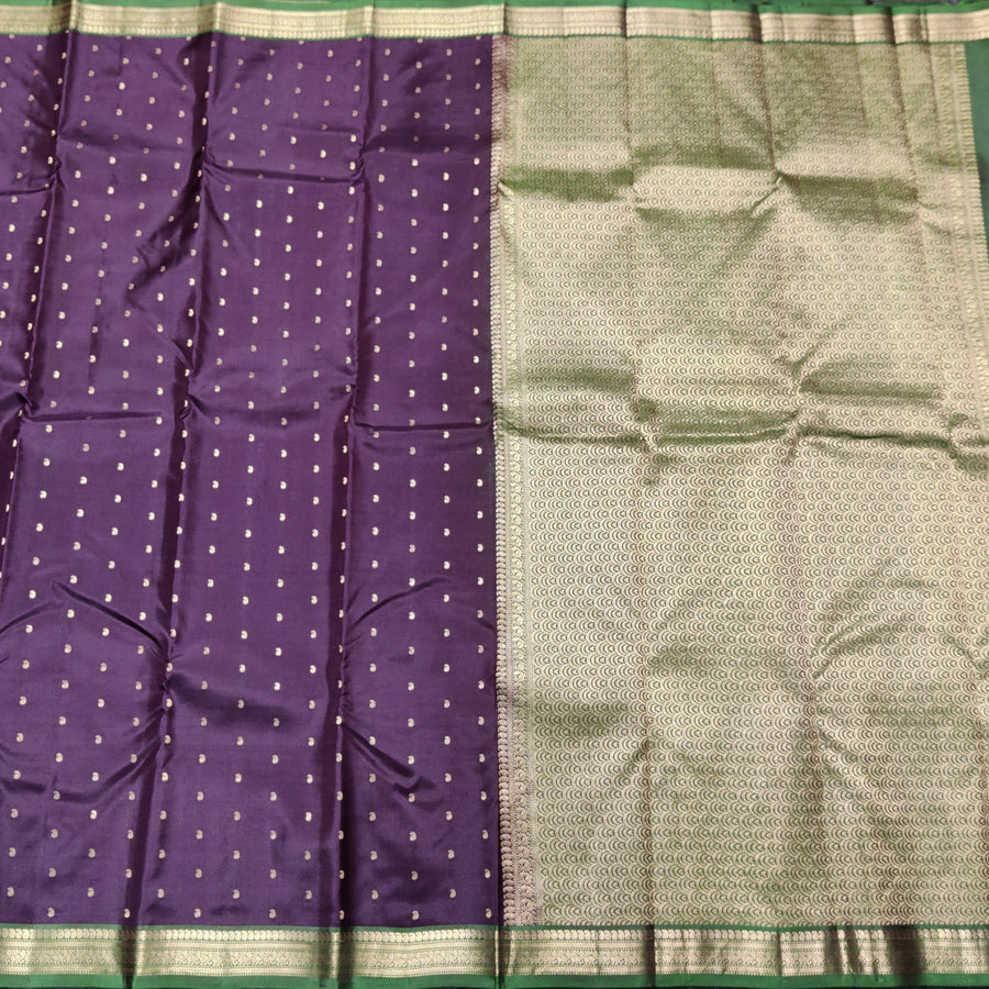 Kanchi pattu small border saree - KMP247