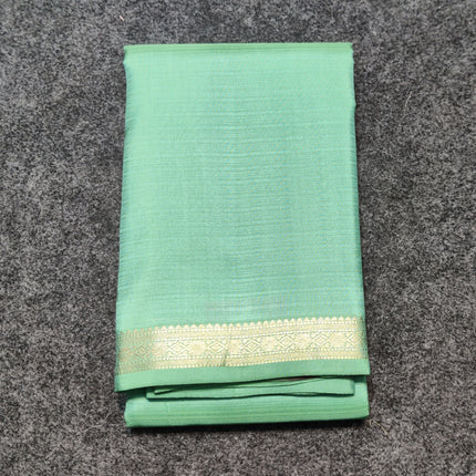 Kanchi pattu small border saree - KMP3017