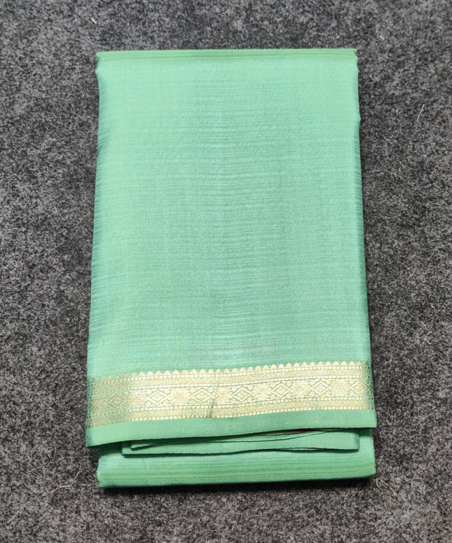 Kanchi pattu small border saree - KMP3017