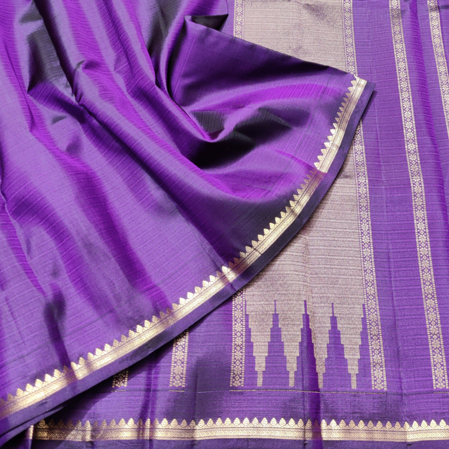 Kanchi pattu small border saree - KMP333