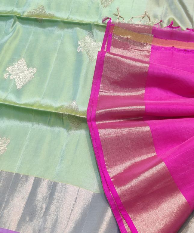 Uppada Lightweight Pattu - LWP1087