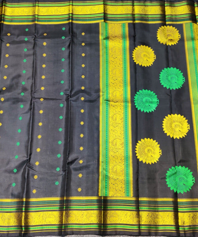 Kanjivaram Resham Silk Saree - KMP1538