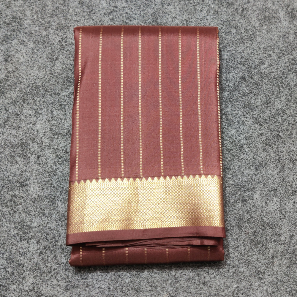 Kanchi pattu small border saree - KMP259