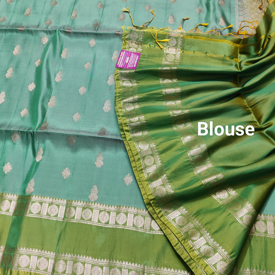 Vintage Lightweight Gap border pattu - LWP422