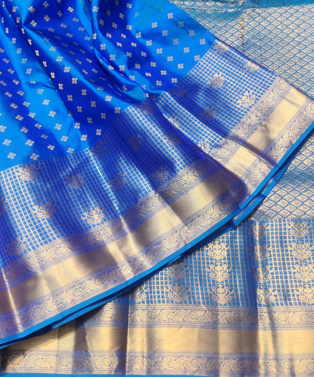 Kanchi pure vintage silk Saree - KMP3001