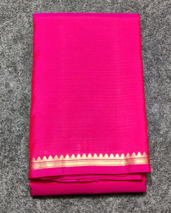 Kanchi pattu small border saree - KMP332