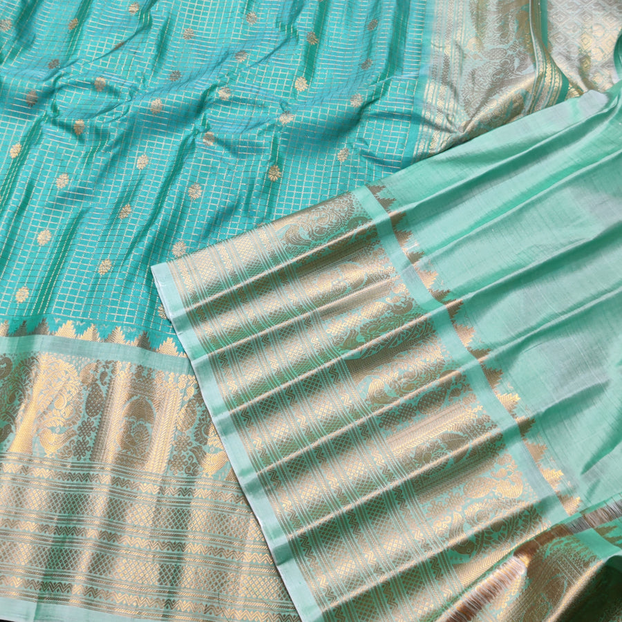 Gadwal check design pure silk- GPS08