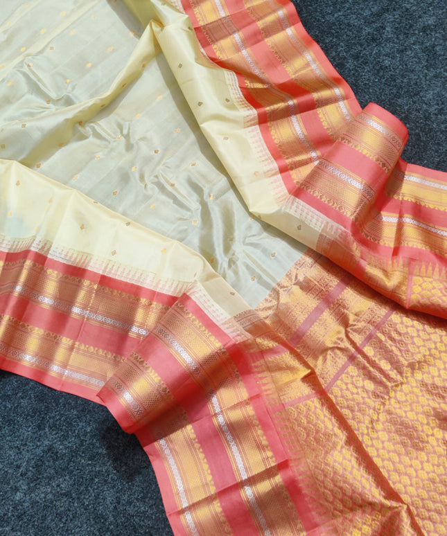 Gadwal small border Pure Silk saree - GPS184