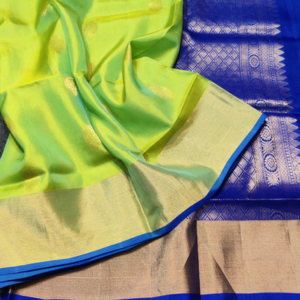 Lightweight Pattu saree - LWP207