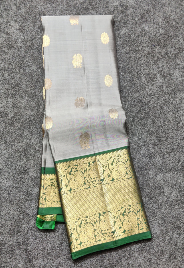 Kanchi Vintage Small border pattu - KMP170