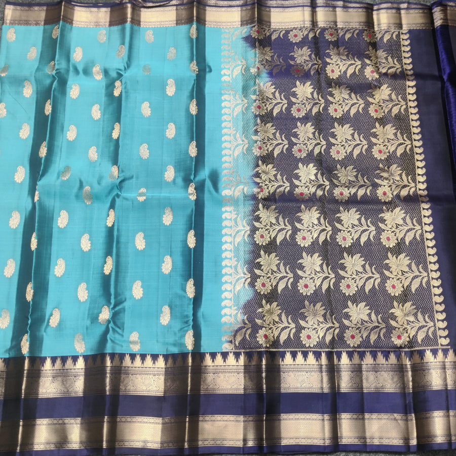 Kanchi Vintage Gap border pattu - KMP350