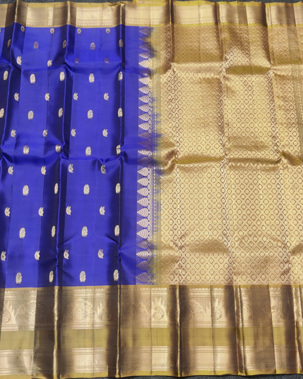 Kanchi Vintage Gap border pattu - KMP351 alternate view
