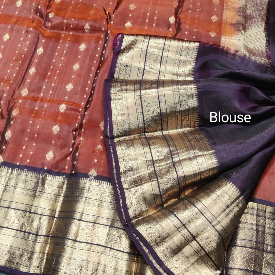 Kanchi Vintage border pattu - KMP72