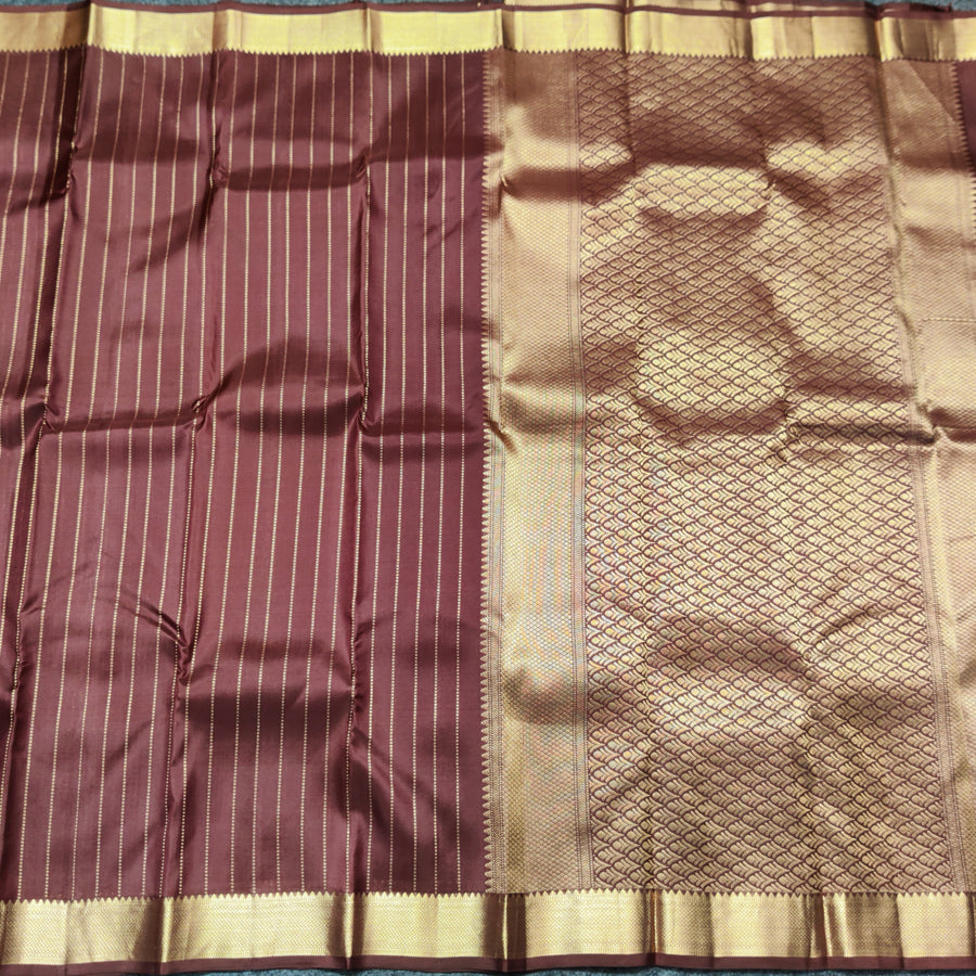 Kanchi pattu small border saree - KMP259