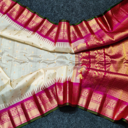 Gadwal small border Pure Silk saree - GPS187