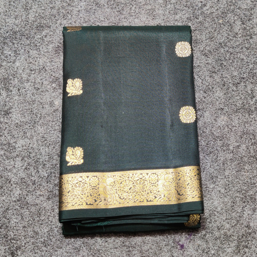 Kanchi pattu small border saree - KMP274