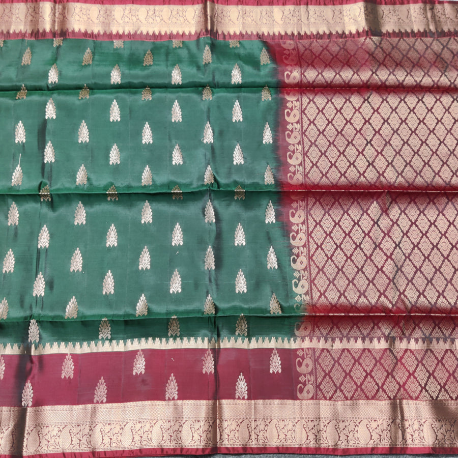 Lightweight pattu Scurt Border Saree - LWP05