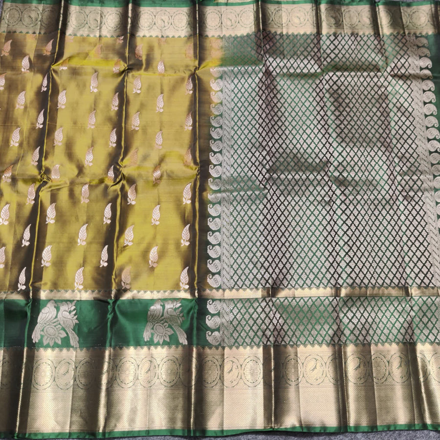 Madhuram Pattu Saree - MP08
