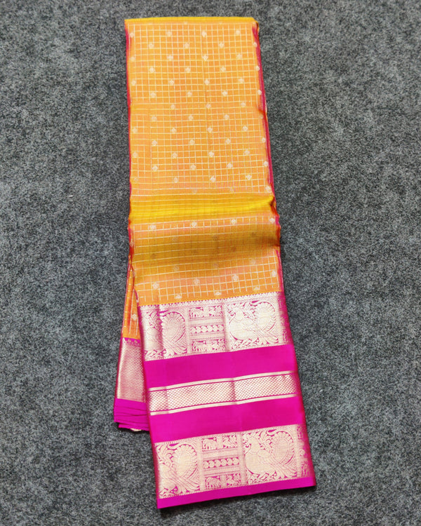Kanchi Vintage Gap border pattu - KMP101
