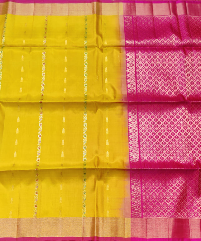 Uppada Lightweight Pattu - LWP745