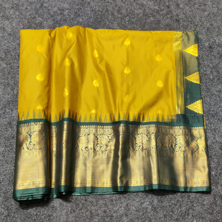 Gadwal Semi Silk Saree - GSM04