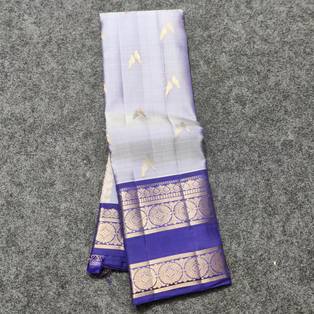 Kanchi Vintage Gap border pattu - KMP296