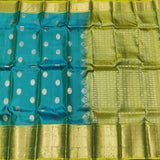 Kanchi Vintage Gap border pattu - KMP246