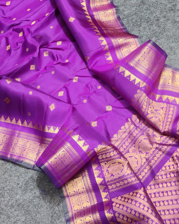 Gadwal handloom small border Pure silk saree - GPS218