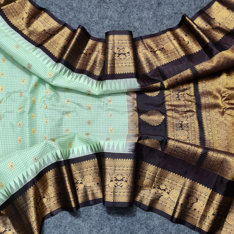 Gadwal check design pure silk- GPS24