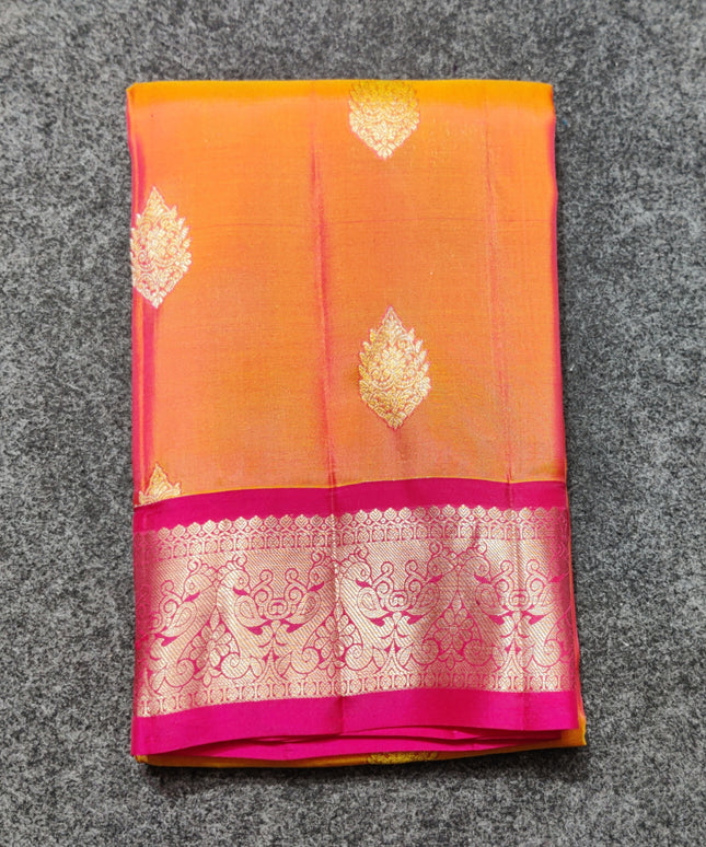 Kanchi pattu Small border saree - KMP95