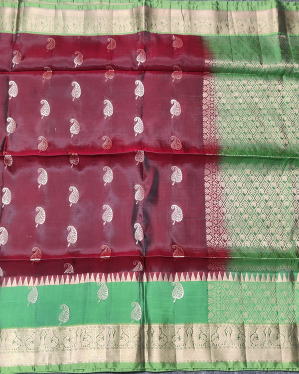 Lightweight pattu Scurt Border Saree - LWP304 alternate view