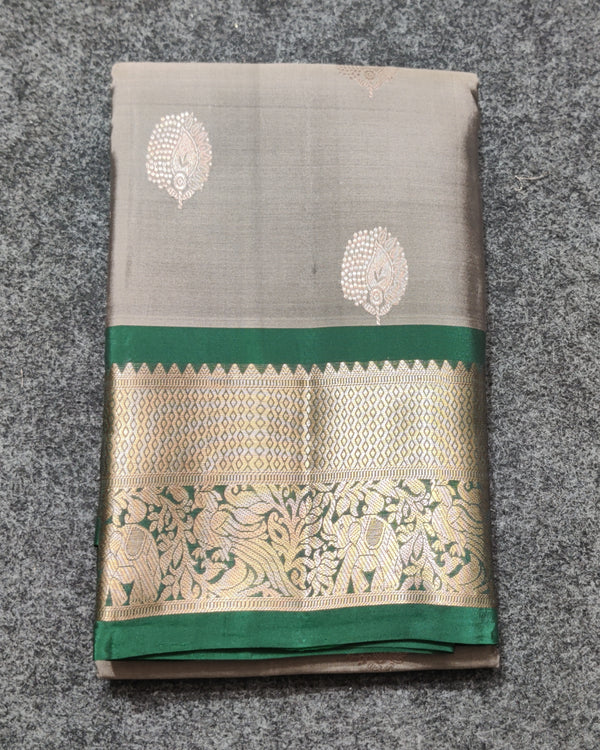 Kanchi Vintage pattu - KMP302