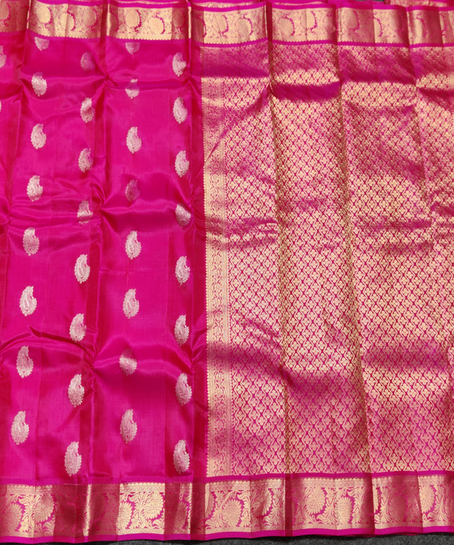 Kanchi pattu Small border saree - KMP97