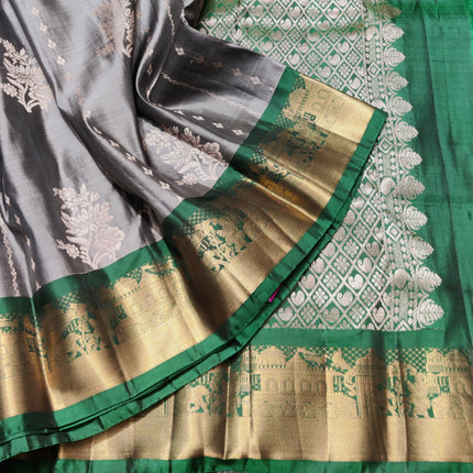 Kanchi Vintage Small border pattu - KMP81
