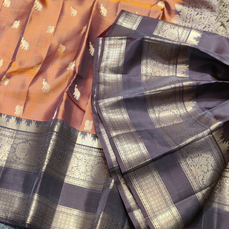 Kanchi Vintage Gap border pattu - KMP220