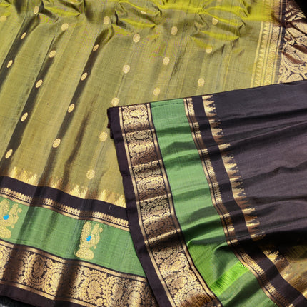 Gadwal Handloom Gap Border saree - GPS92
