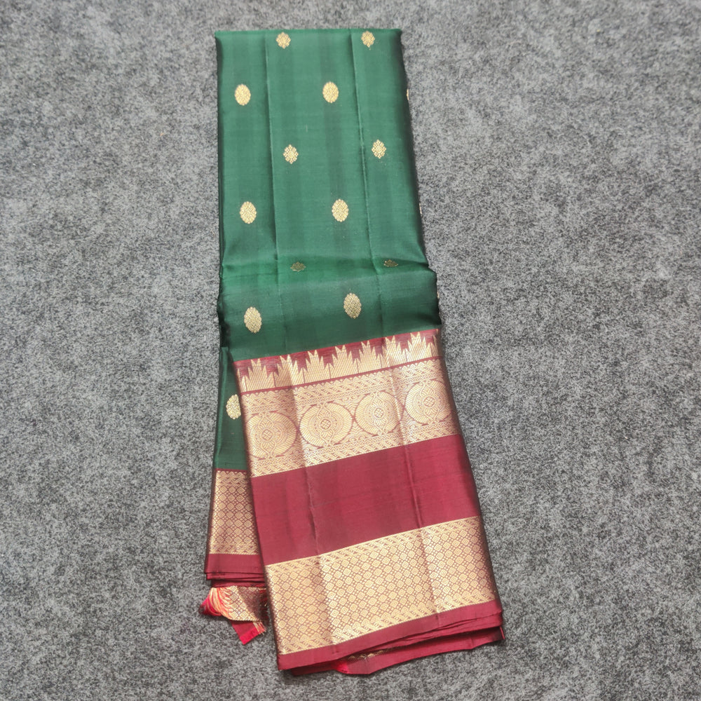 Kanchi Vintage Gap border pattu - KMP352