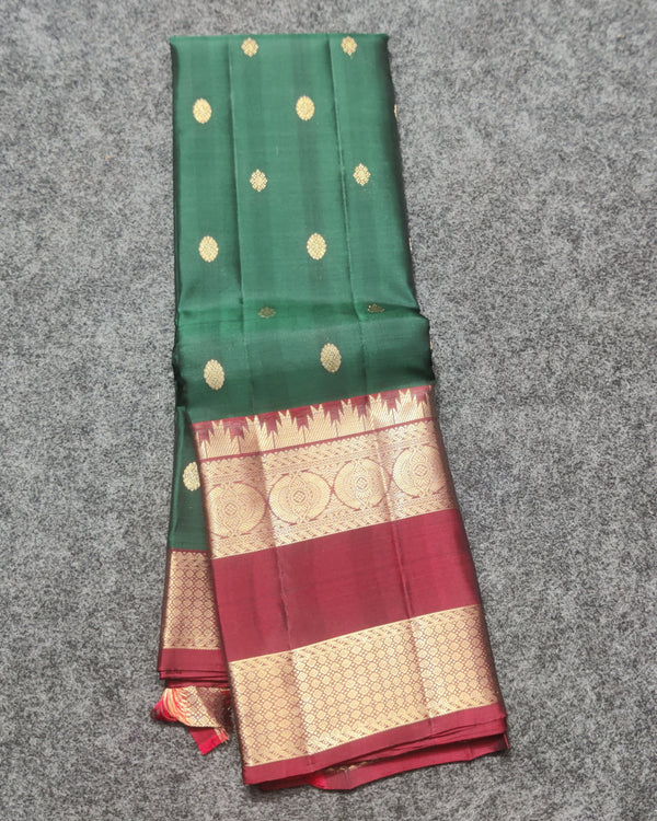 Kanchi Vintage Gap border pattu - KMP352