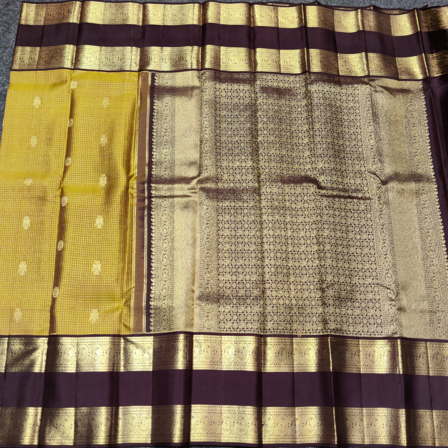 Kanchi Vintage Handloom Pattu Saree - KMP324