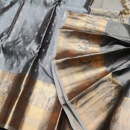 Kanchi pure vintage silk Saree - KMP3004