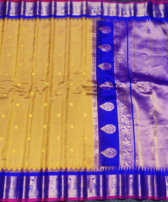 Gadwal Pure silk check Saree - GPS30