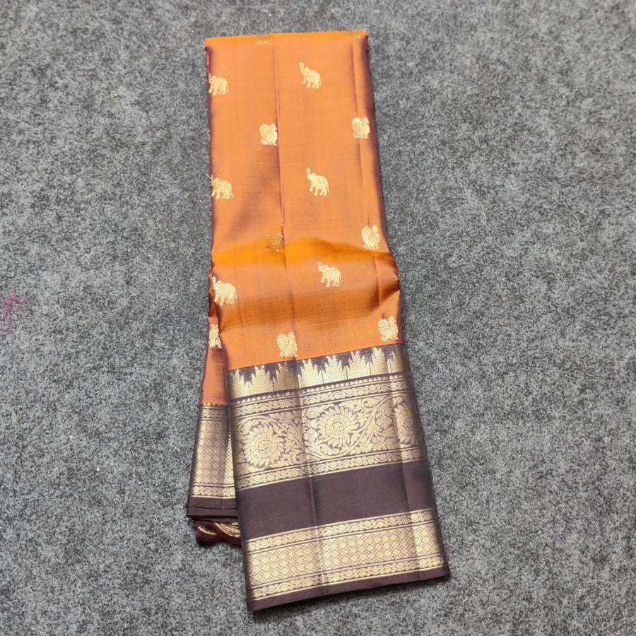 Kanchi Vintage Gap border pattu - KMP220
